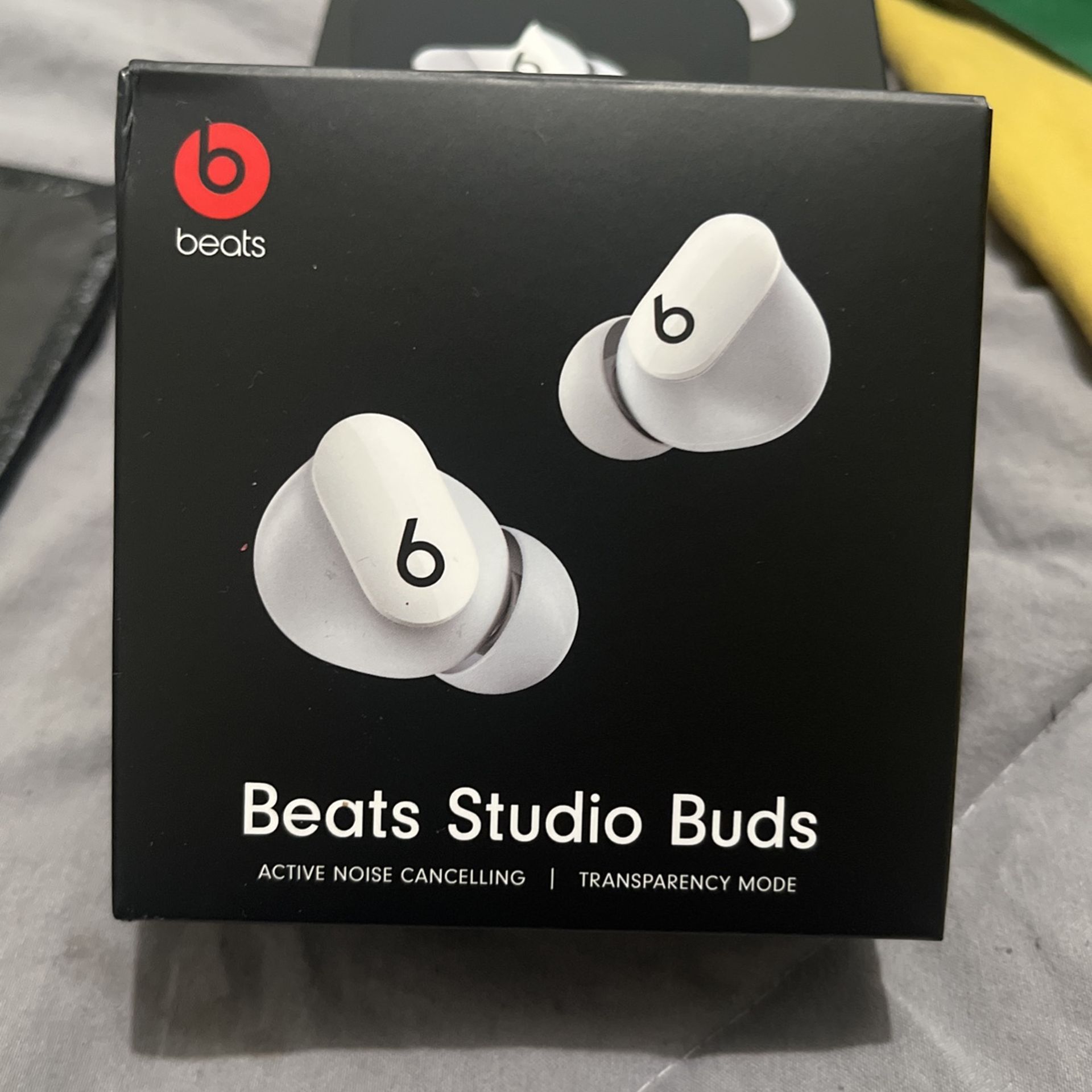 Beats Studio Buds