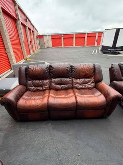 Three seater leather recliner