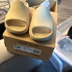Yeezy Slides Toddler 