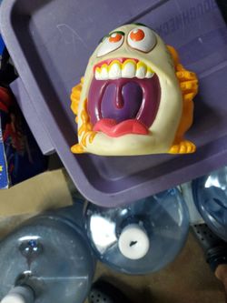 Toybiz 1998 Talking Rotten Egg 