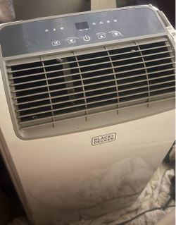 BLACK+DECKER 8,000 BTU Portable Air Conditioner – Works Great – $125 OBO