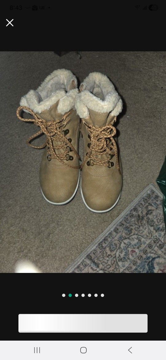 Womans Boots