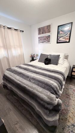 Queen bed