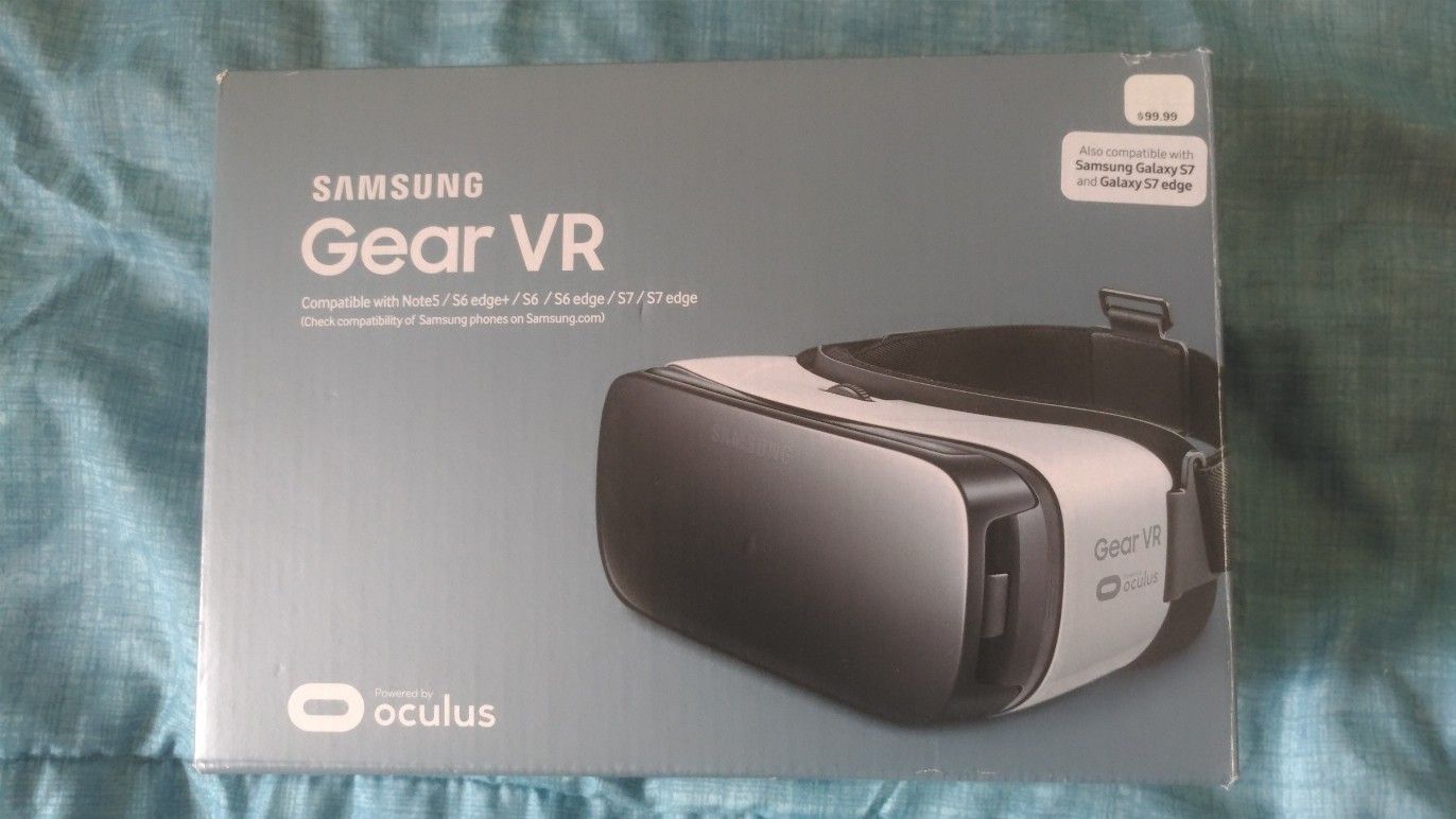 Samsung Gear VR Powered by Oculus