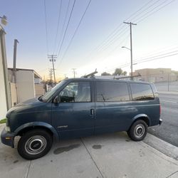 1998 Chevrolet Astro Van
