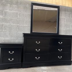 Large Black Dresser With Nightstand And Mirror 