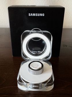 Samsung Galaxy Ring with Charging Case