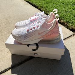Women’s Nike Air Max 270