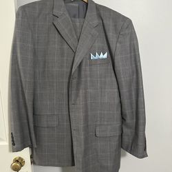 Men’s Suits 46 R. 