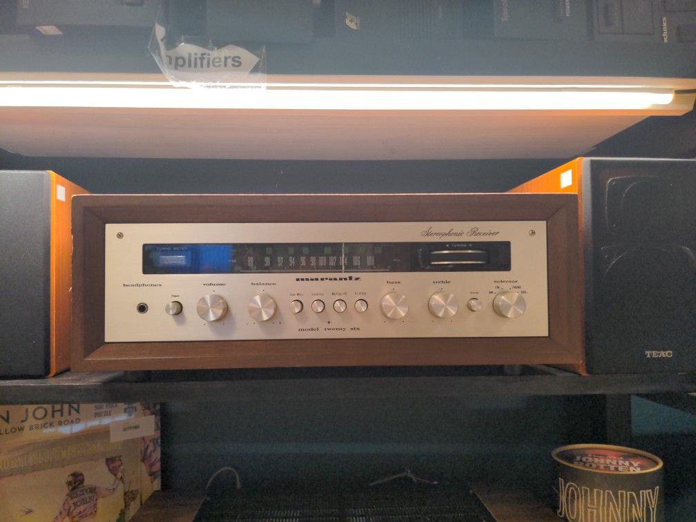 Marantz Stereophonic Receiver Twenty Six