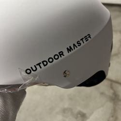 Outdoor Master Helmet