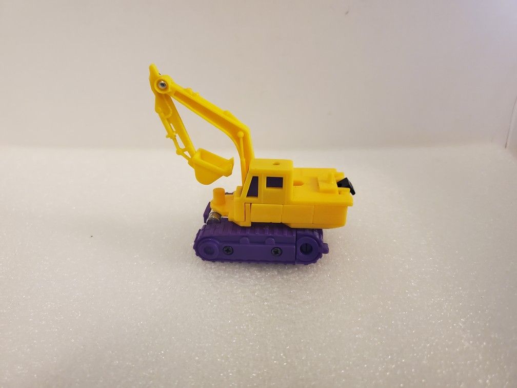 Transformers G2 Scavenger Constructicons Transforming Robot 1992 Hasbro