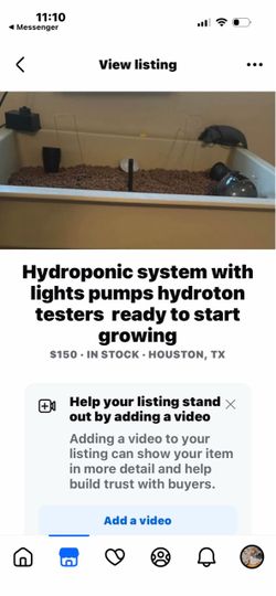 Hydroponic system including grow lites