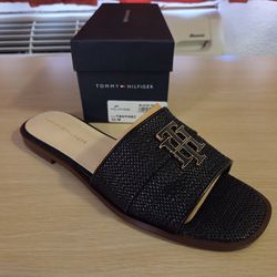Tommy Hilfiger Slide Sandal Size 10