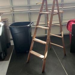 4 1/2’ Barely Used Wooden Ladder-$15.