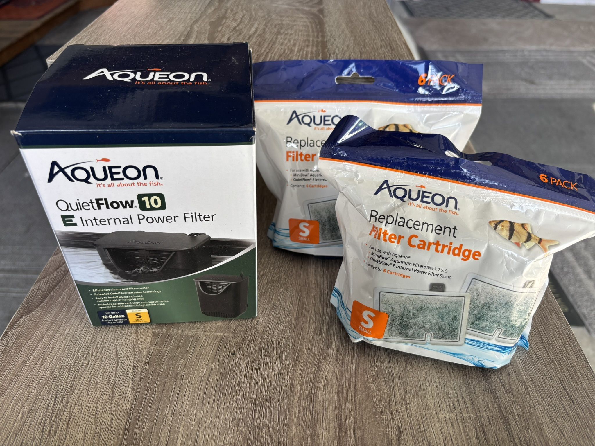 Aqueon QuietFlow 10 Aquarium Filter w/ 12 Cartridges
