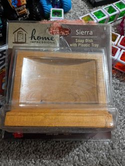 New  solid oak soap dish