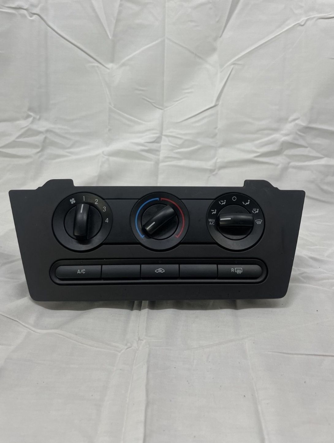 2006-2009 FORD FUSION Powerful Climate Control System – AC & Heat Ready to Go