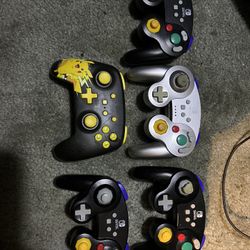 Game Cube Controllers