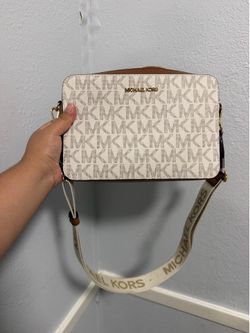 Michael  Kors