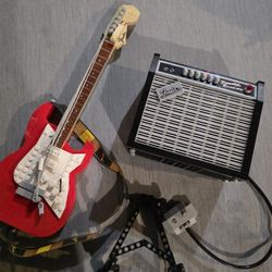 Lego Ideas 21329 Fender Guitar 
