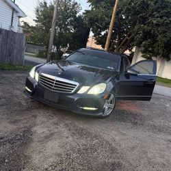 Mercedes Benz E350 Navy Blue  2012