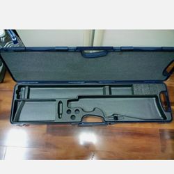 Beretta Rifle Hard Case Travel Case Polymer Blue Made in Italy 36" Excellent