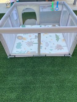 Baby Playpen with Play Mat