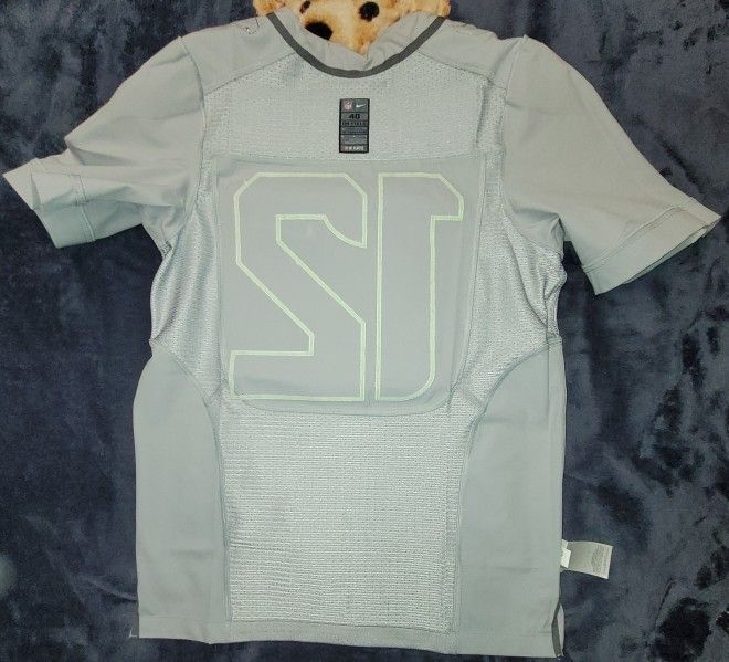 NIKE NFL SEATTLE SEAHAWKS #12 FAN 2015 SUPERBOWL CHAMPION JERSEY