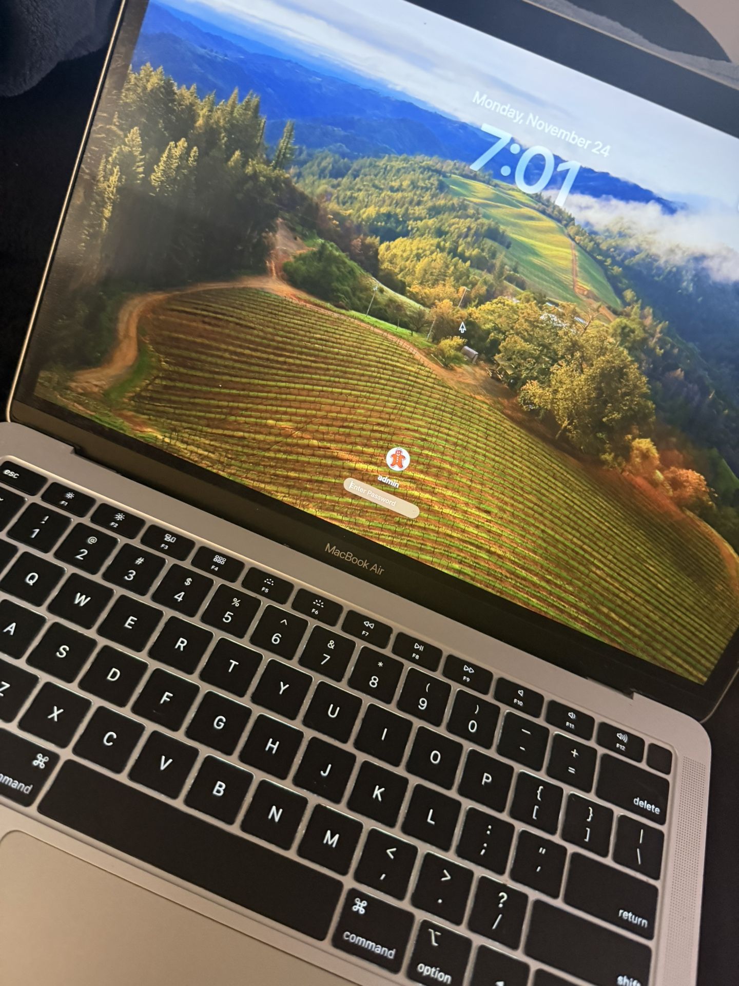MacBook Air 2018 8GB 128GB SSD