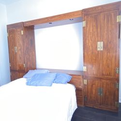 Mid Century Modern Dresser Set