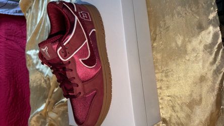 Kobe red team dunks
