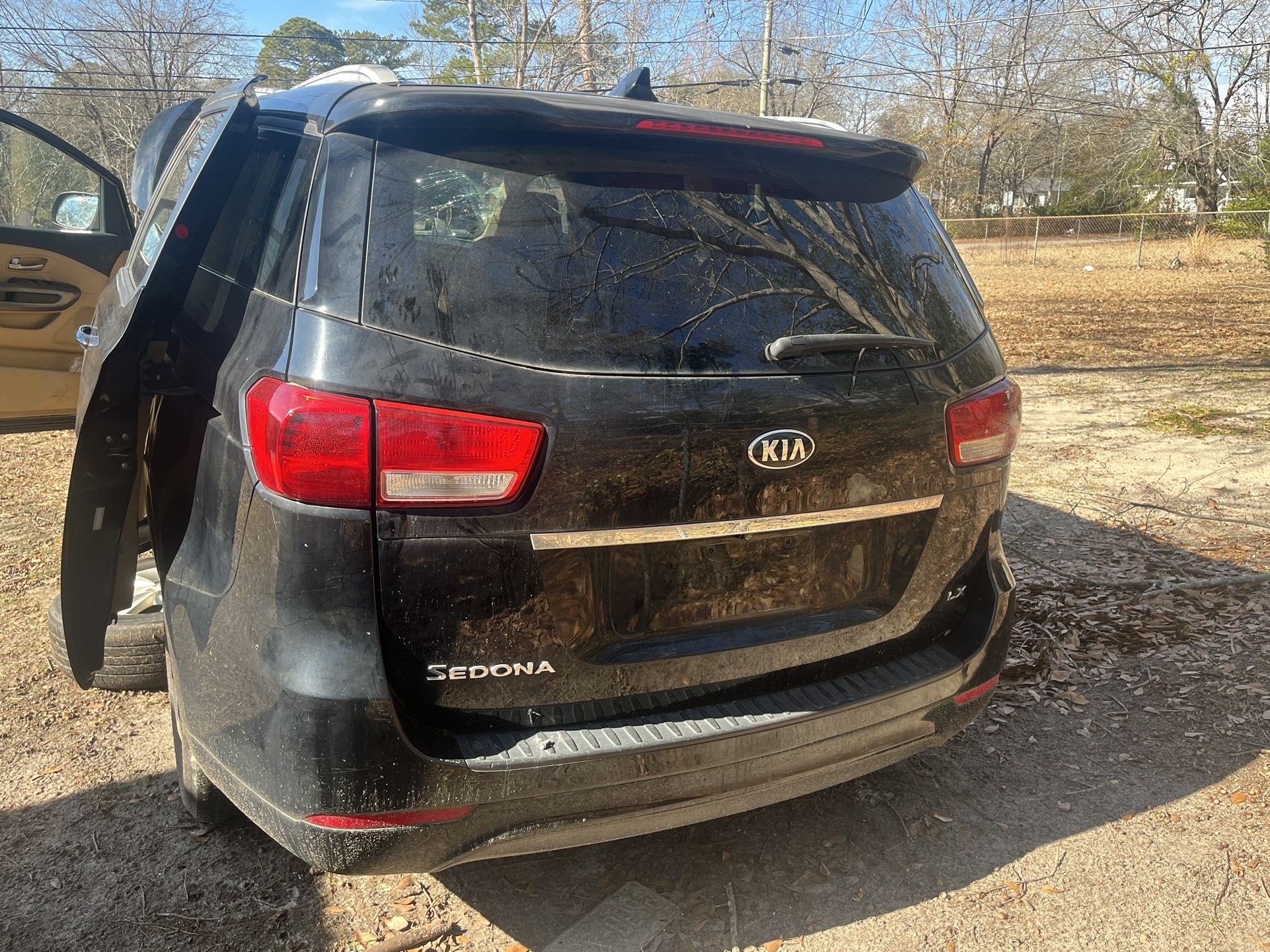Trunk Door For Kia Sedona 2015/2018
