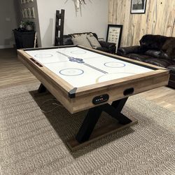 Air Hockey Table