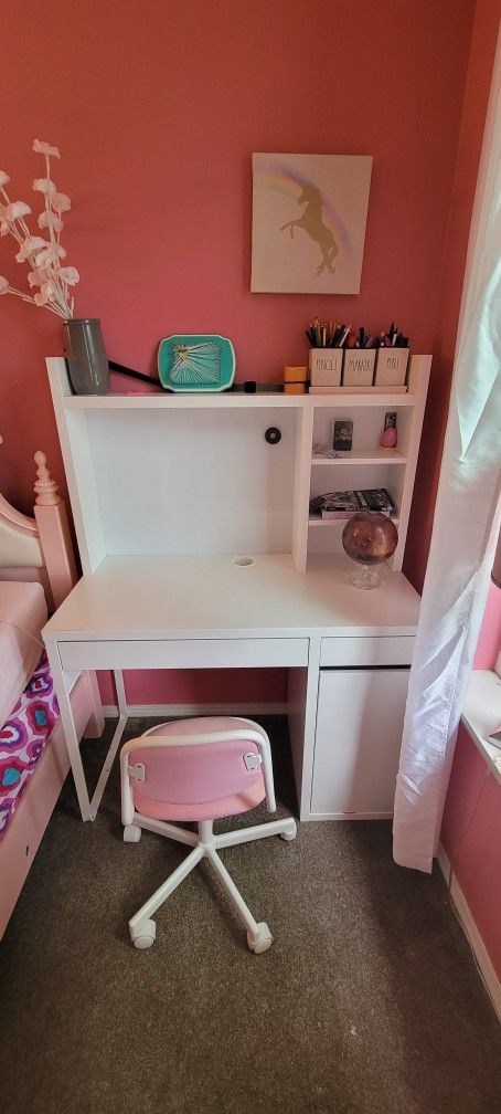 Ikea Desk And Chair 