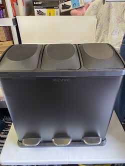 Garbage Bin 16 Gallons 3 compartments