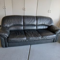 Set Of Genuine Italian Leather Sofa And Love Seat 