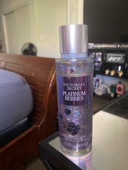 VICTORIA SECRET SPRAY