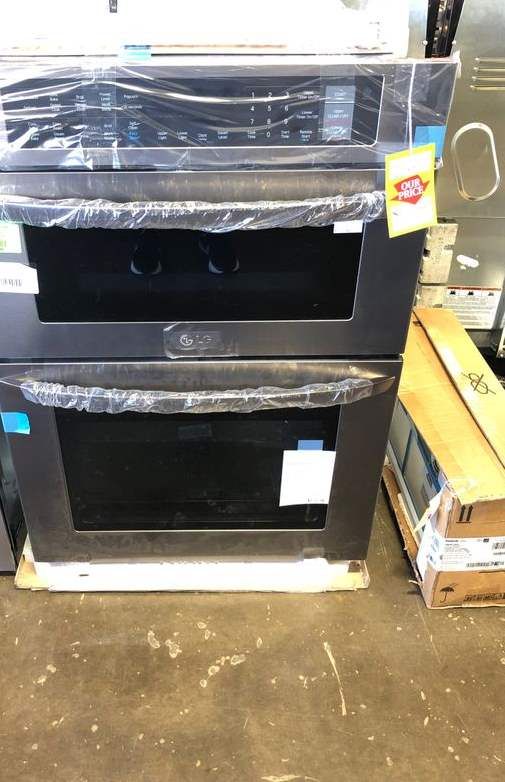 Brand New LG Electronics 30 in. Electric Convection and EasyClean Wall Oven with Built-In Microwave in Black Stainless Steel LY53