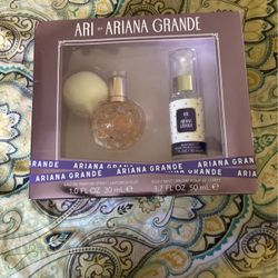 Ariana Grande Perfume Set