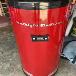 Nostalgia electric party cooler