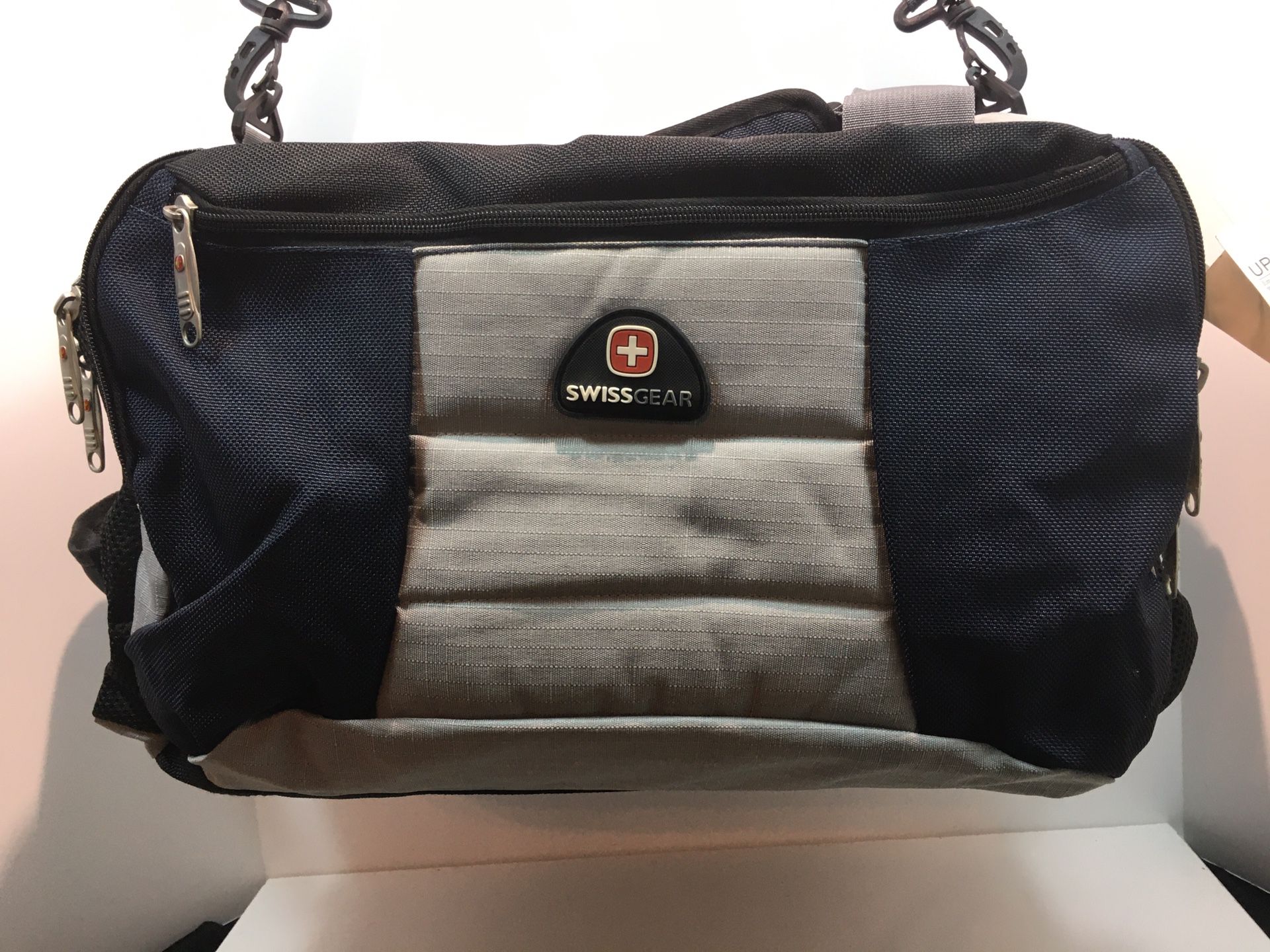 Swiss Gear 22” Blue & Gray Canvas Duffle Bag / New