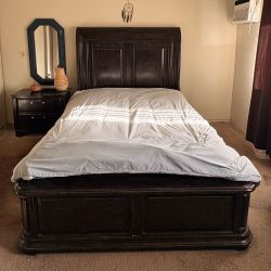Caldwell Queen Bed