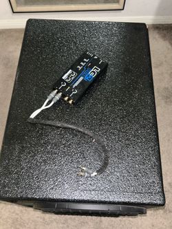 rhino box with kicker cvr 12’s and Lc2i pro