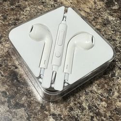 New EarPod  Headphones 