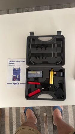 Vacuum PUmp Brake Bleeder