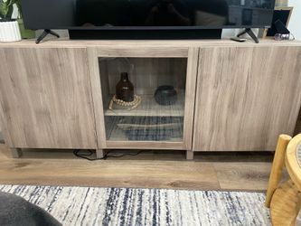 Entertainment unit