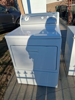 Kenmore gas dryer clean good working condition price to sell