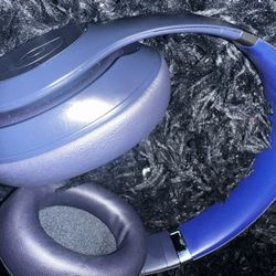 Beats Studio Pro Wireless Bluetooth Headphones - Navy Blue (2023 Release)