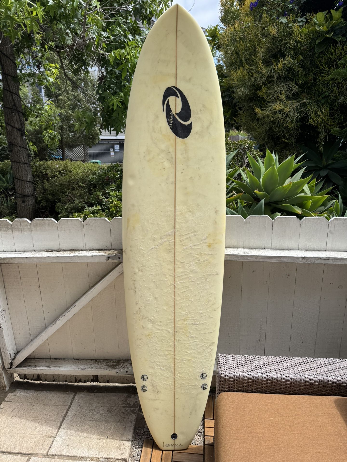 6’10” Surfboard